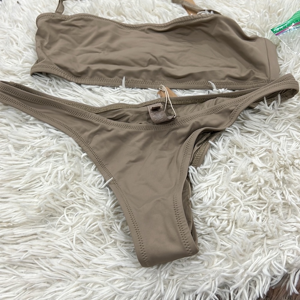 SKMS set SWIM BANDEAU BIKINI TOP and  CHEEKY TANGA  BOTTOM in SET - Picture 4 of 10